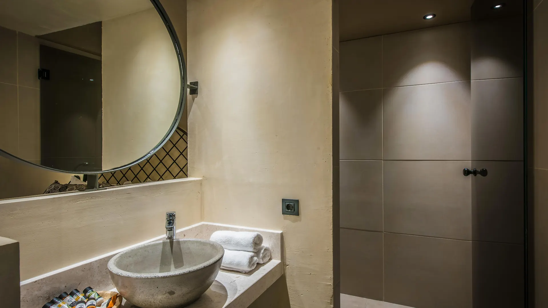 Petousis Hotel & Suites Amoudara  Amoudara (Heraklion)