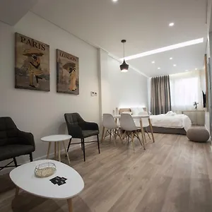 Appartement Ornament Suites, Nilie Hospitality Mgmt