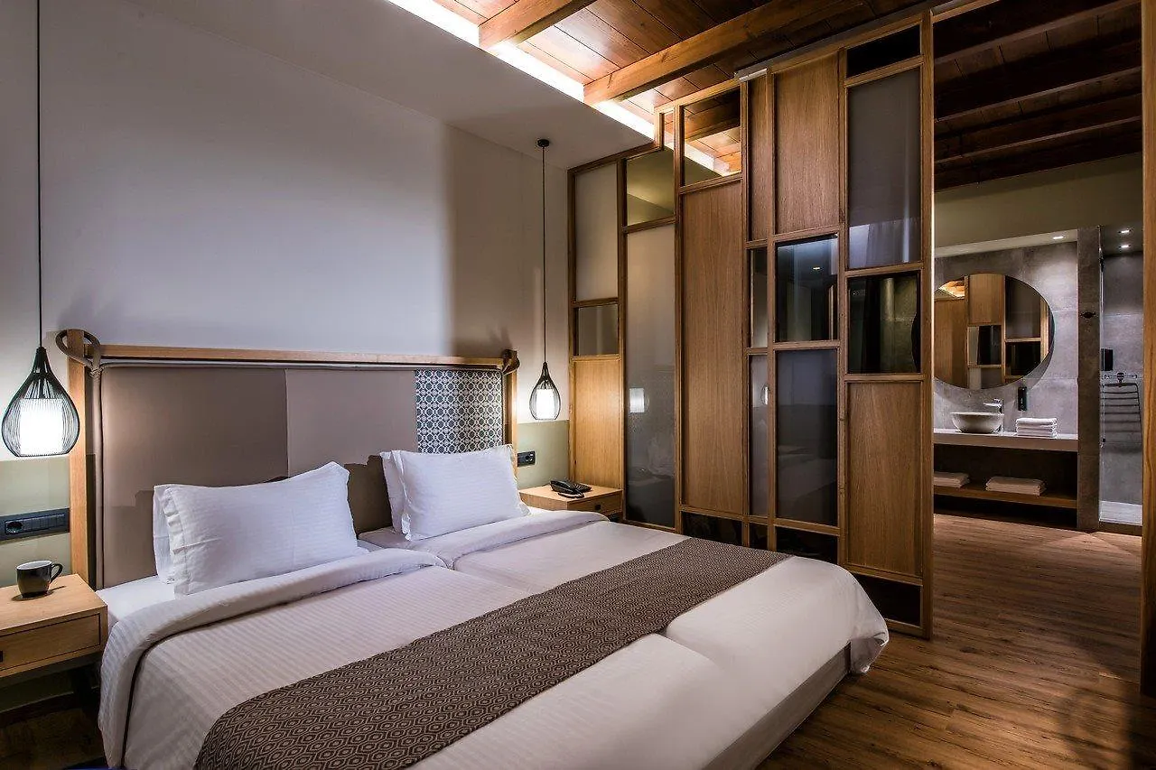 Petousis Hotel & Suites Amoudara   Amoudara (Heraklion)