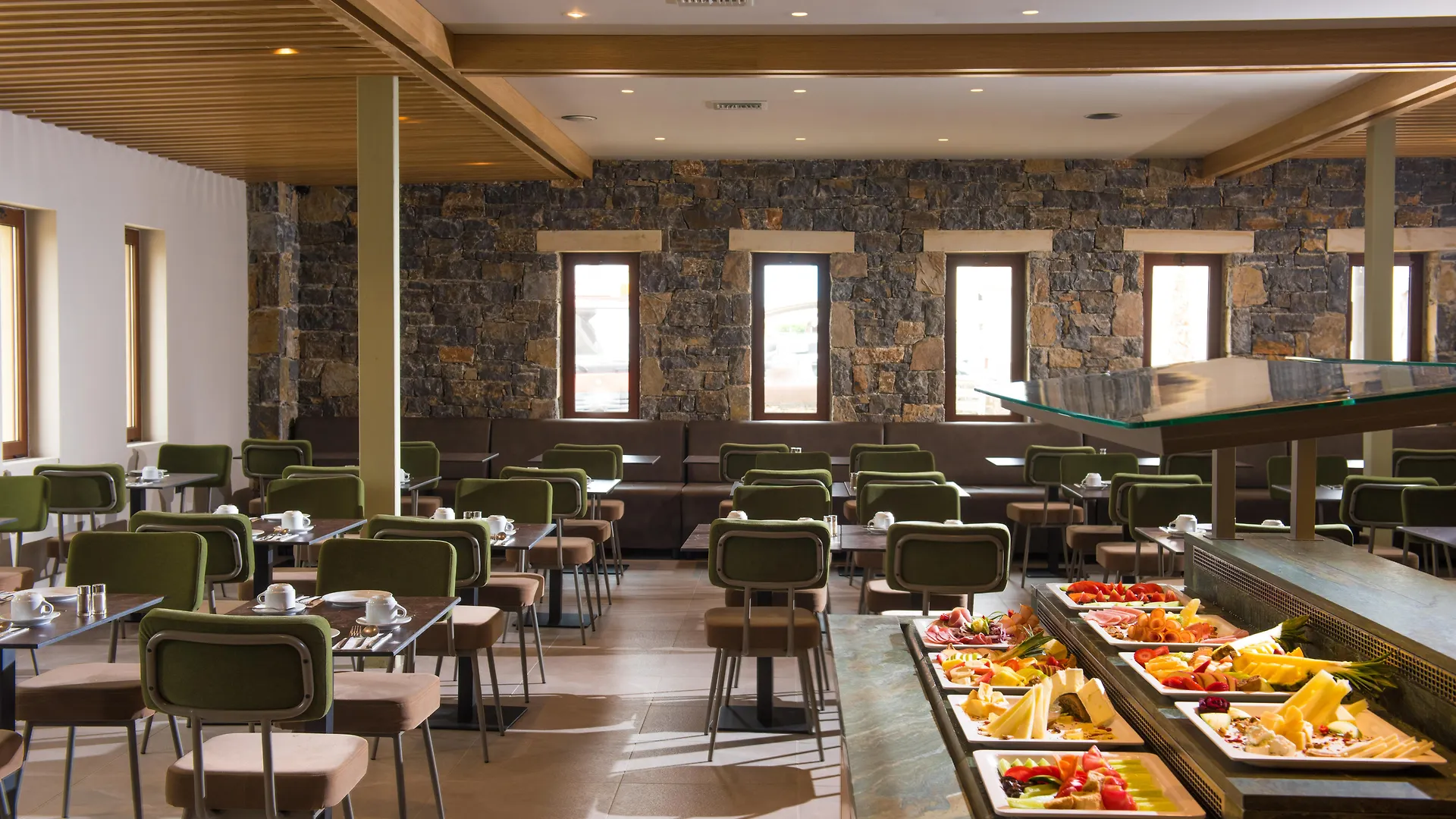 Petousis Hotel & Suites Amoudara  4*, Amoudara (Heraklion)