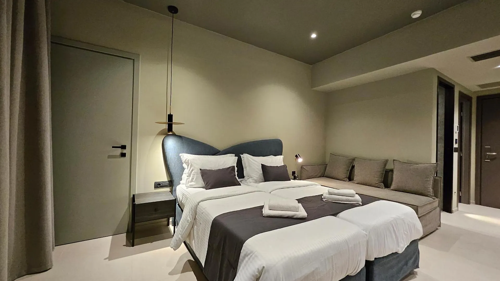 Petousis Hotel & Suites Amoudara  Amoudara (Heraklion)