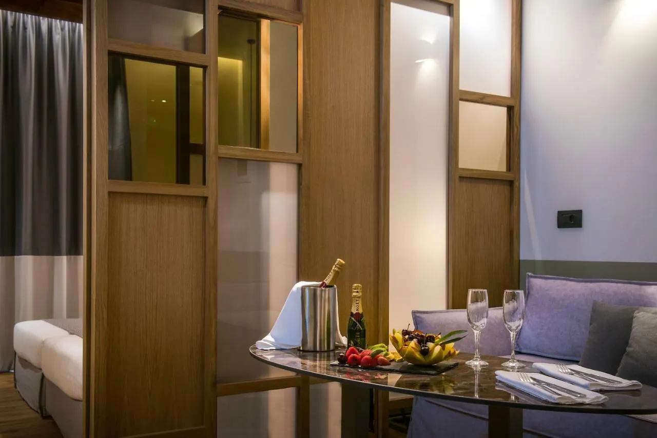 Petousis Hotel & Suites Amoudara